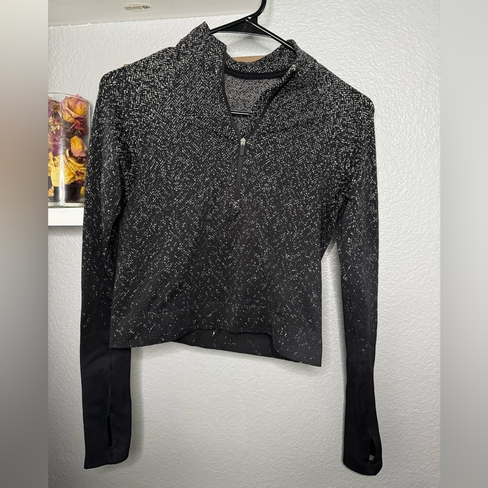 Black and White Long Sleeve Top